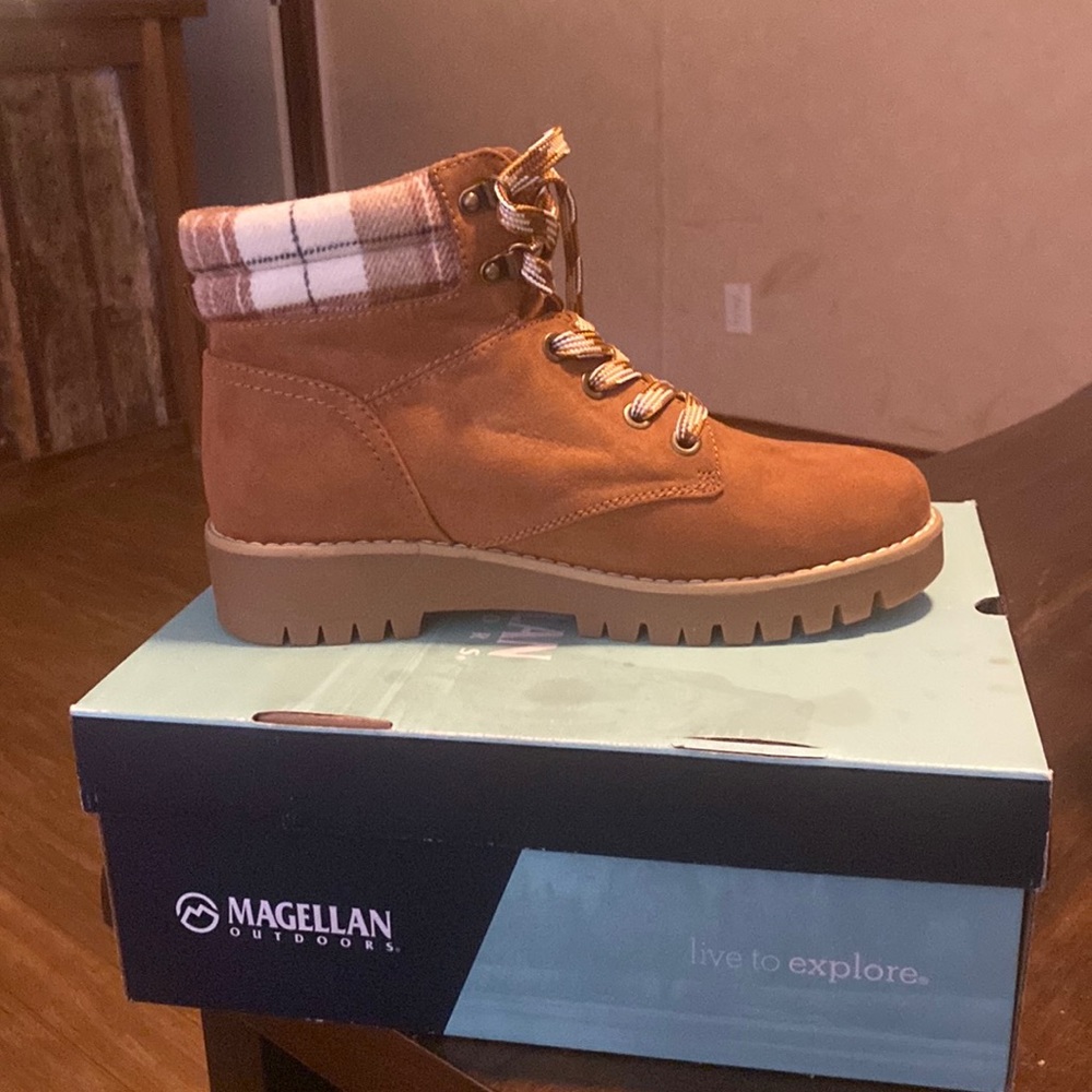 Magellan winter boots
